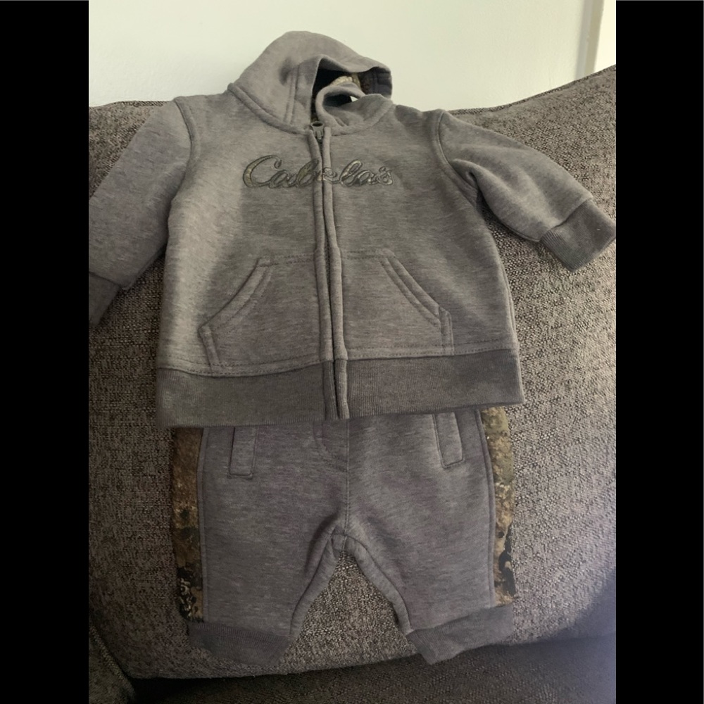 Cabela’s Hoodie & Pants 3-6 Months